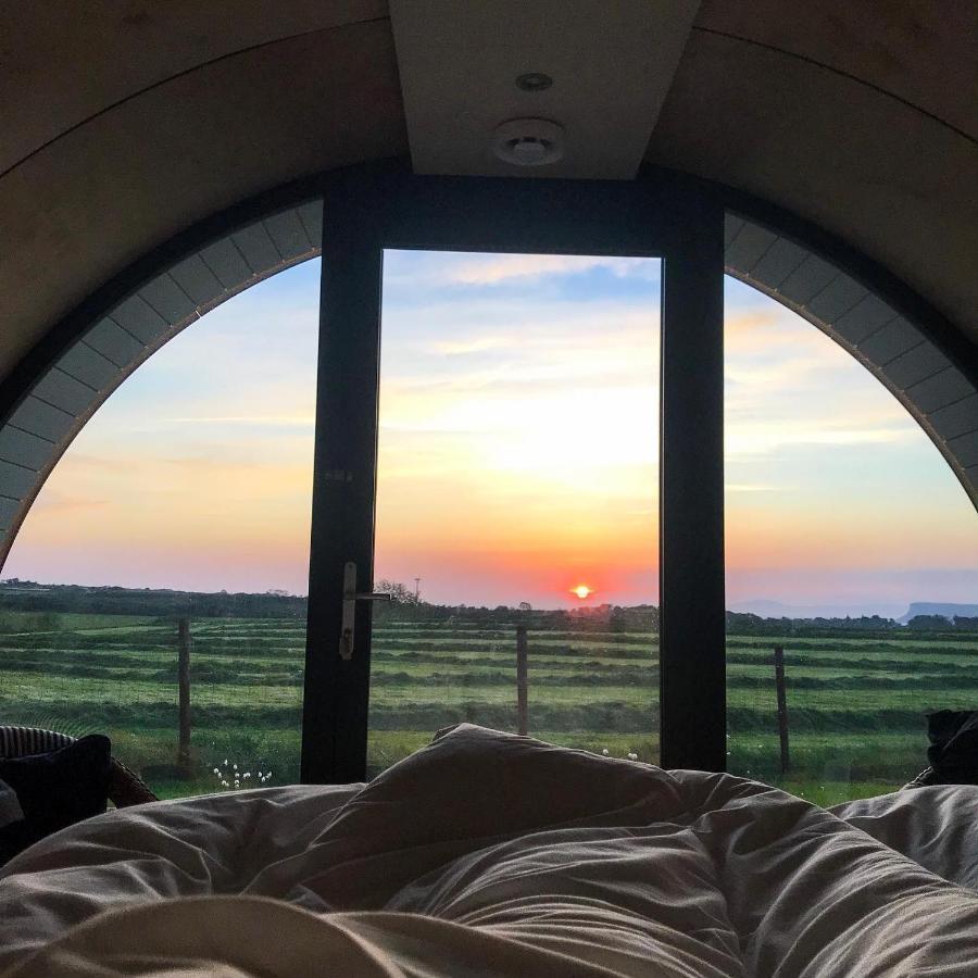 Black Knowe, Luxury Glamping Pods, Ballycastle Exterior photo