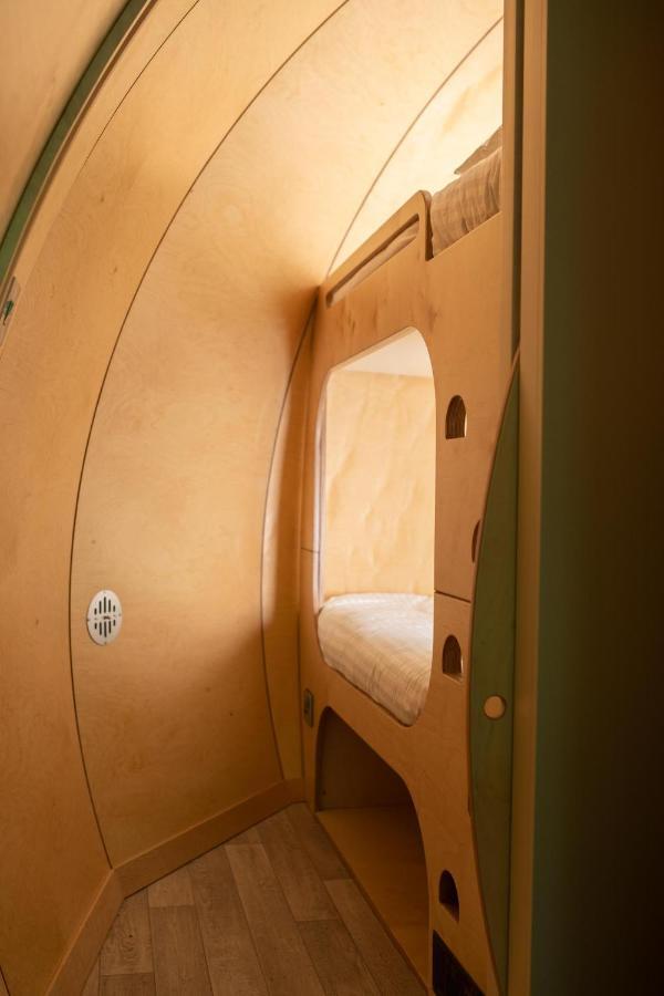 Black Knowe, Luxury Glamping Pods, Ballycastle Exterior photo